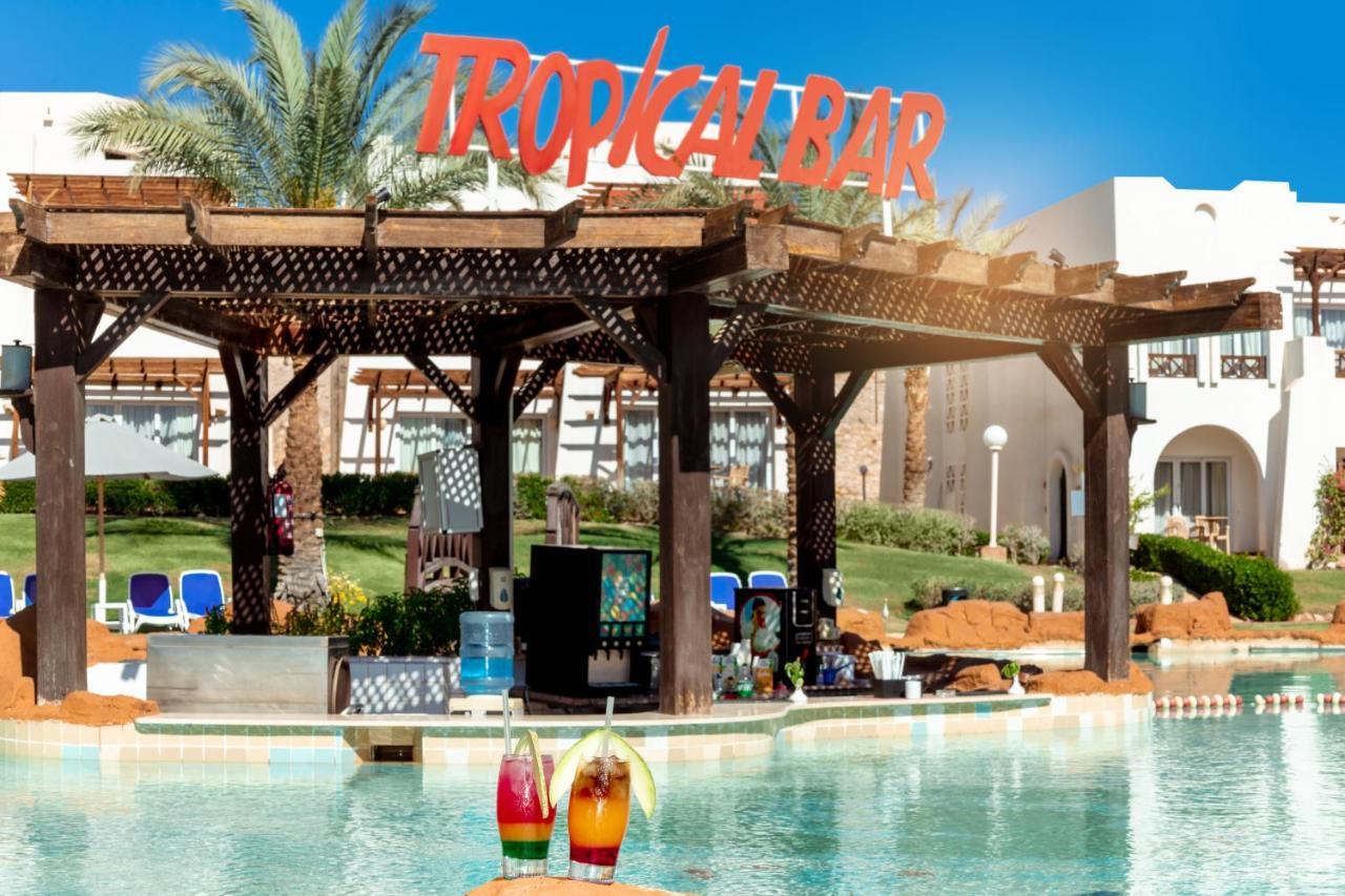 Sharm Dreams Vacation Club - Aqua Park 호텔 외부 사진 Tropical Bar