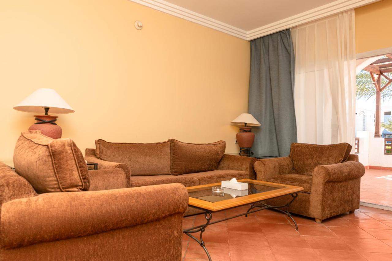 Sharm Dreams Vacation Club - Aqua Park 호텔 외부 사진 A living room